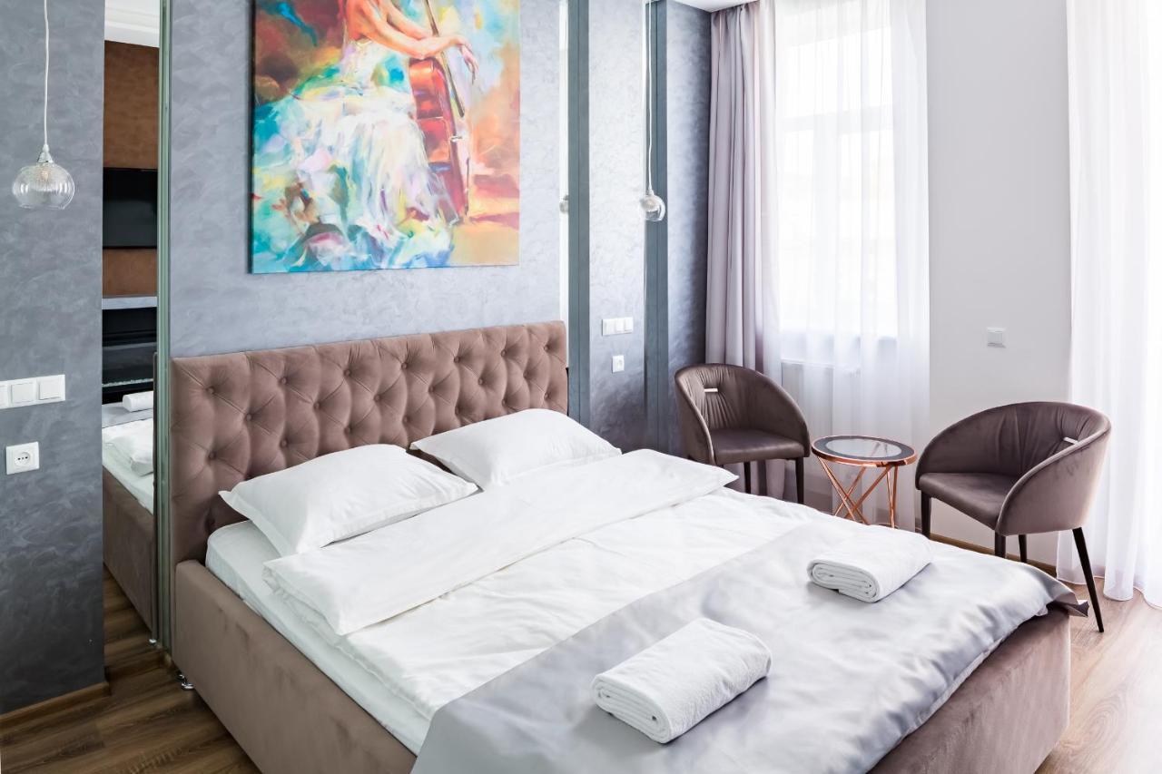 Royal Premier Apartment Львов Экстерьер фото