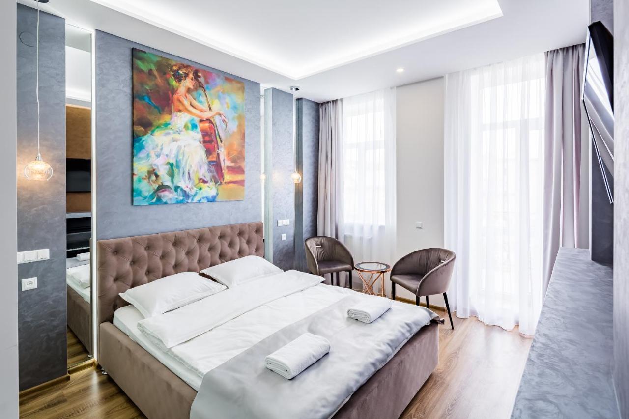 Royal Premier Apartment Львов Экстерьер фото
