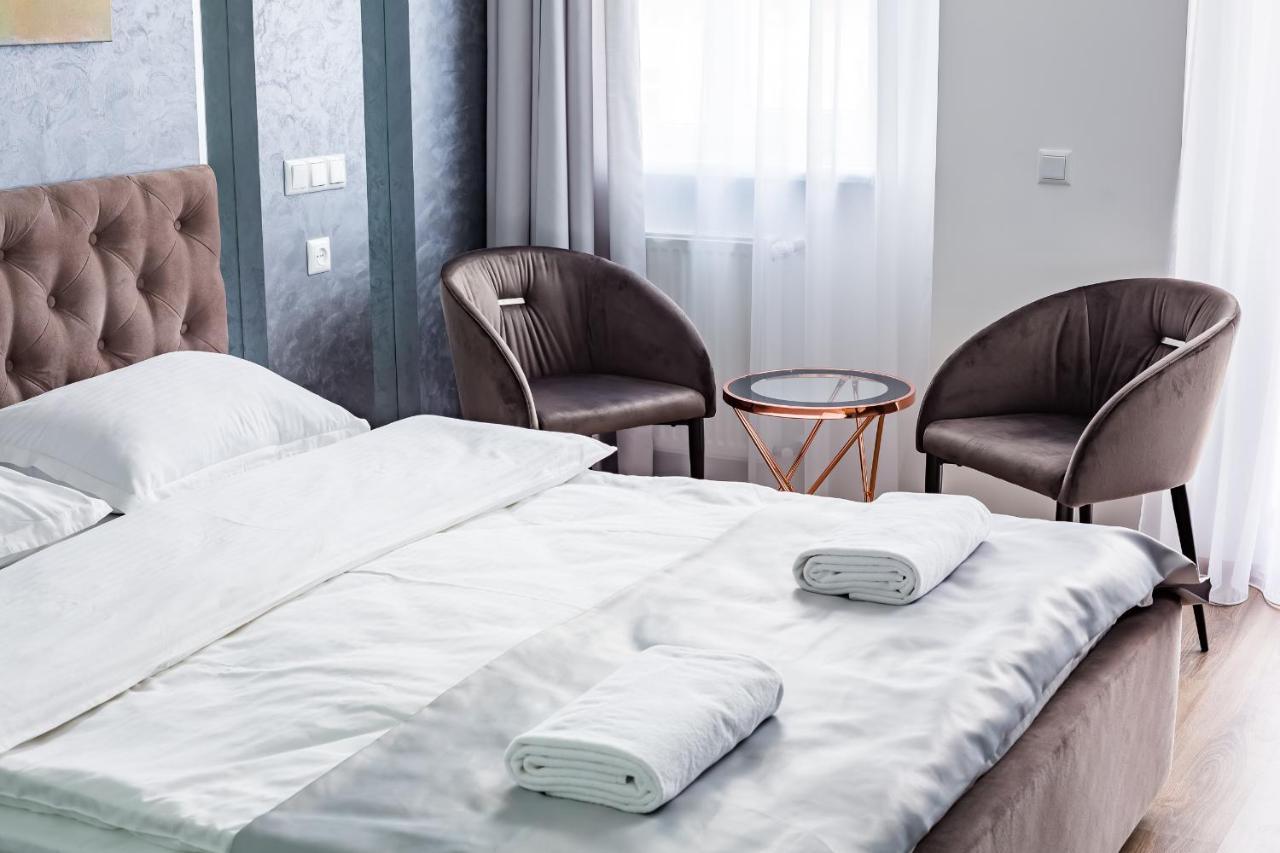 Royal Premier Apartment Львов Экстерьер фото