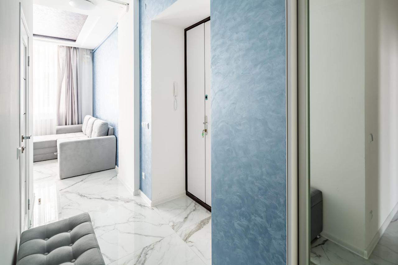 Royal Premier Apartment Львов Экстерьер фото