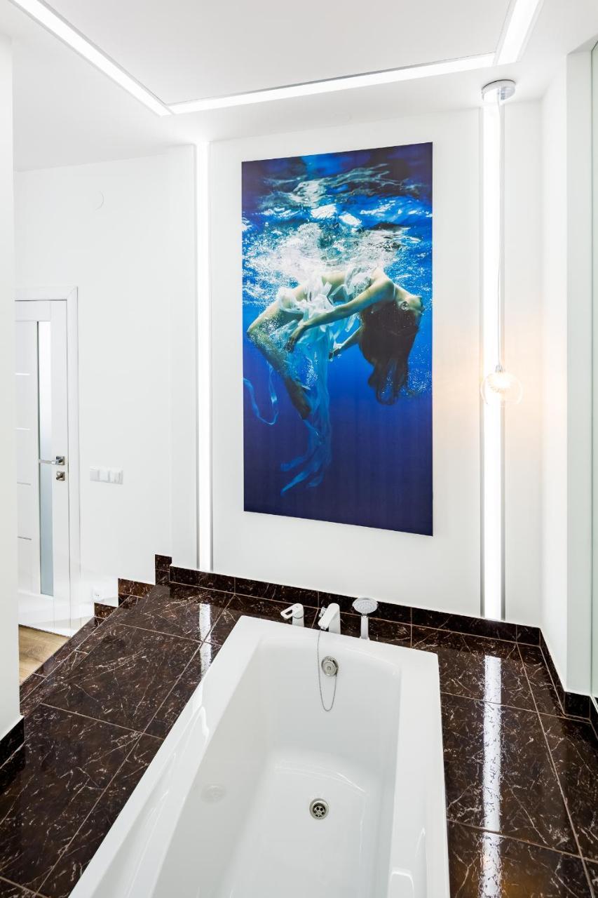 Royal Premier Apartment Львов Экстерьер фото