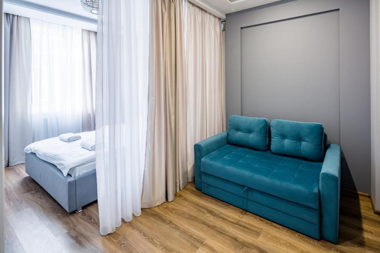 Royal Premier Apartment Львов Экстерьер фото